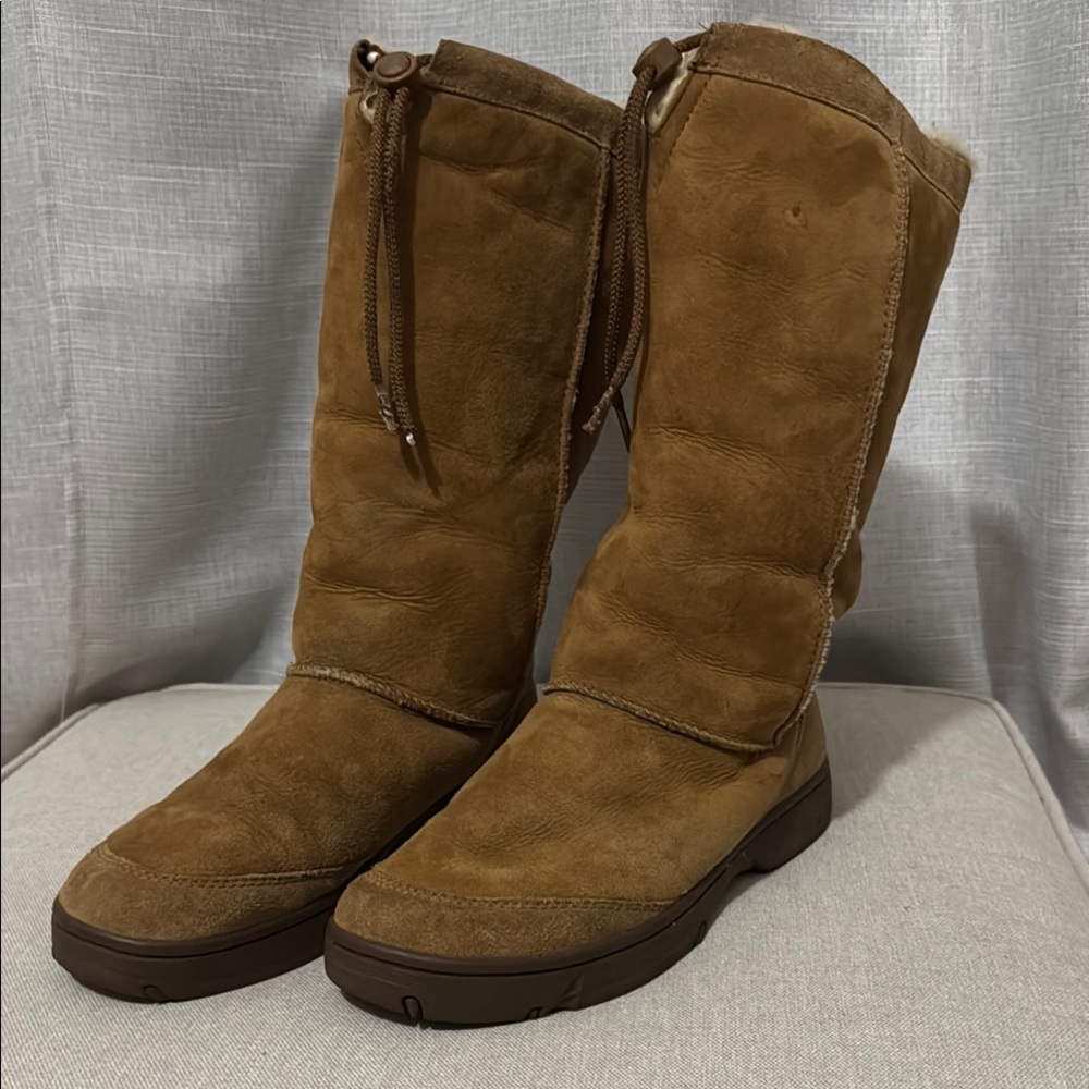 Auth UGG Ultimate Tall Boots with Toggle-Sz 11 Wmns-Chestnut-Rubber Soles
